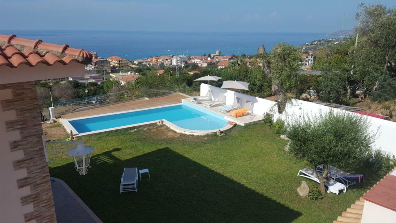 Appartamenti Borgo Panoramico N 5 Tropea Buitenkant foto