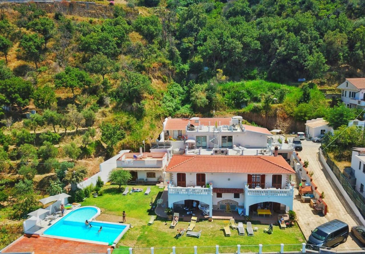 Appartamenti Borgo Panoramico N 5 Tropea Buitenkant foto